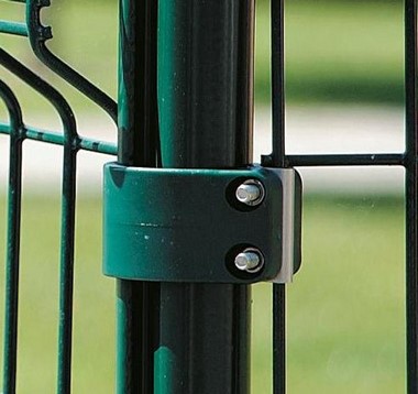 Fixation pour poteau profilé Fixation pour poteau profilé